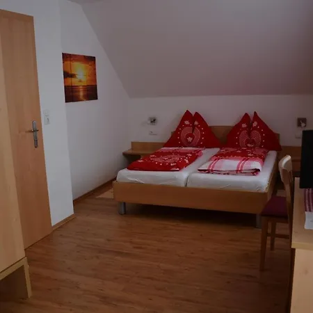 Отель Berggasthof Zottensberg Edlbach