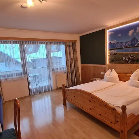 Berggasthof Zottensberg Отель