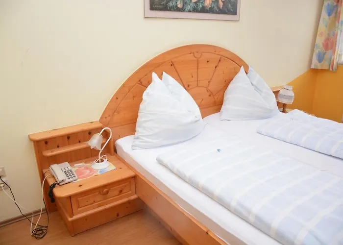 Hotel Berggasthof Zottensberg 3*